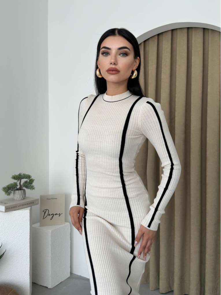 Triko Elbise - Beyaz
